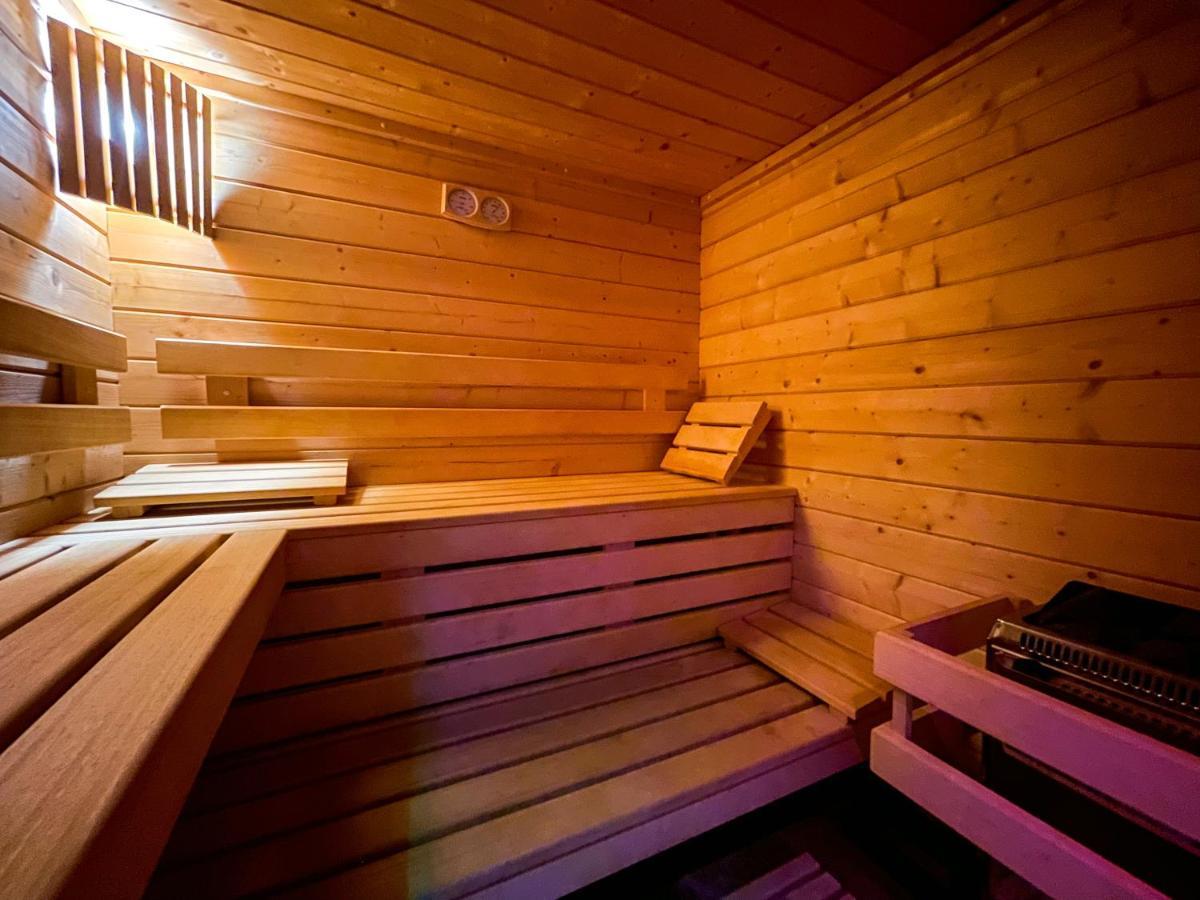 Atmosphere Hotel Les Deux Alpes Exterior photo